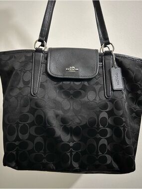 Coach Ward Nylon Tote Bag Black